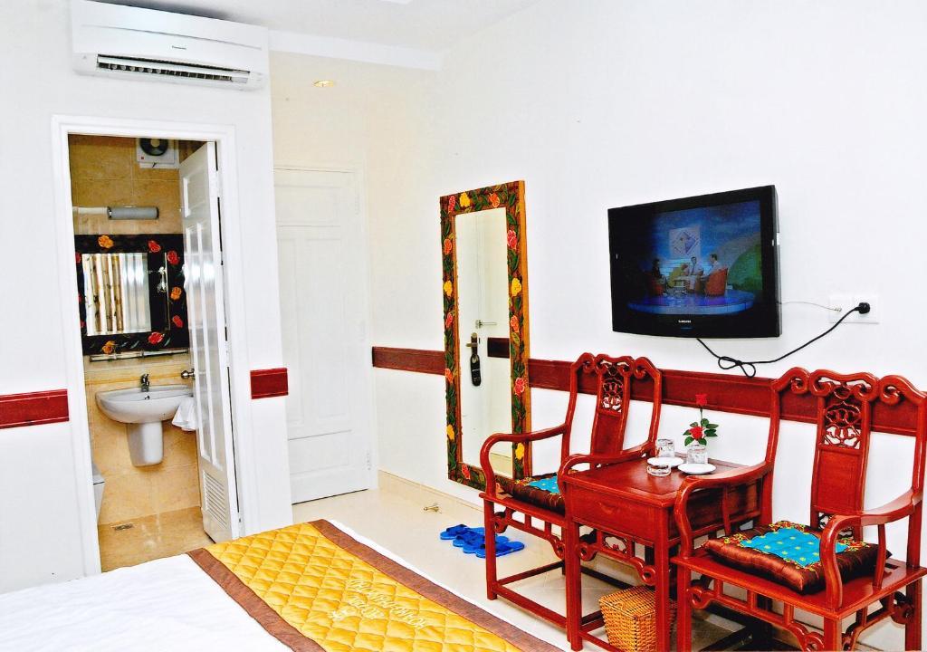 Hoang Thanh Thuy Airport Hotel 1 - Gan Am Thuc Dem Cho Hoang Hoa Tham Cidade de Ho Chi Minh Quarto foto